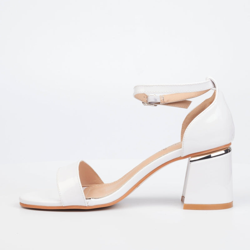 Butterfly heel with ankle strap -White