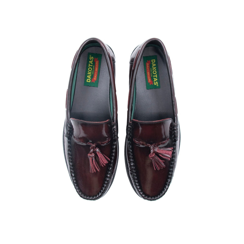 Dakota  Hi-Shine Moc with a tassel-Burgandy